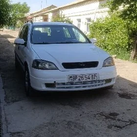 Opel Astra 2000