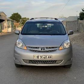 Toyota Sienna 2009