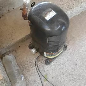KOMPRESSOR