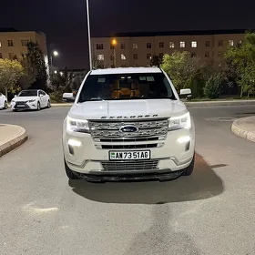 Ford Explorer 2019