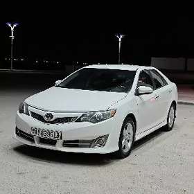 Toyota Camry 2013