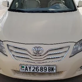Toyota Camry 2011