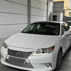 Lexus ES 350 2015