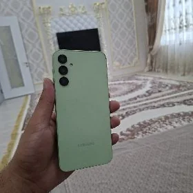 Samsung A24