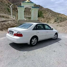 Toyota Avalon 2003
