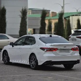 Toyota Camry 2023