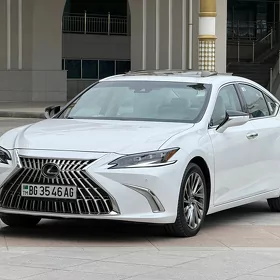 Lexus ES 350 2022