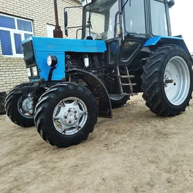 MTZ 82 2000