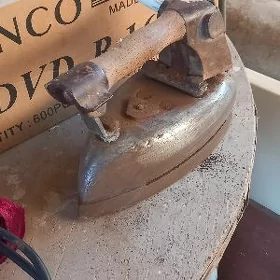 утюг