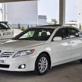 Toyota Camry 2010