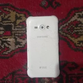 Samsung j1ace