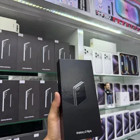 Samsung Z Flip 6. 12/256gb
