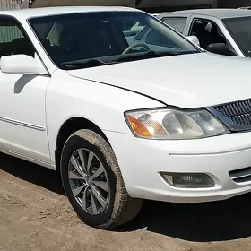 Toyota Avalon 2001