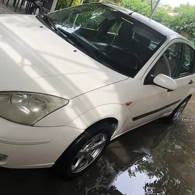 Ford Focus 2000