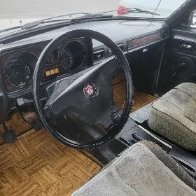 Volvo 240 1993