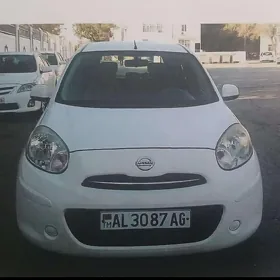 Nissan Versa 2013
