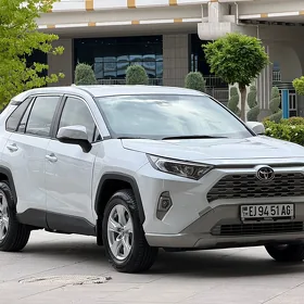 Toyota RAV4 2025