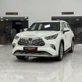 Toyota Highlander 2020
