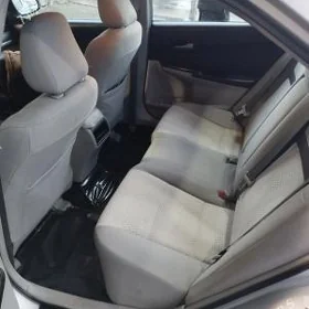 Toyota Camry 2012