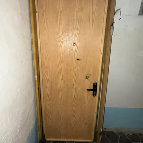 дверь