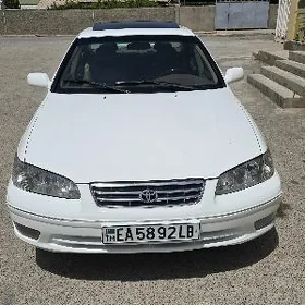 Toyota Camry 1998