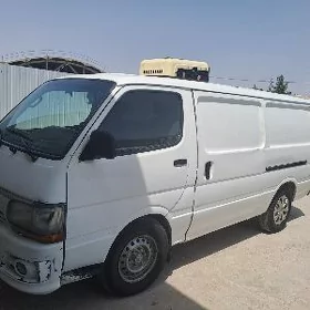 Toyota Hiace 1999