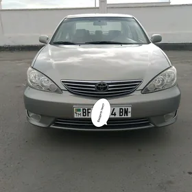 Toyota Camry 2004