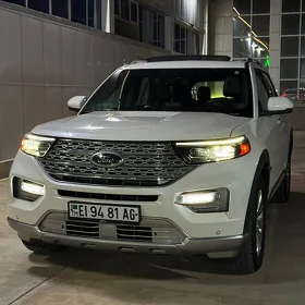 Ford Explorer 2022