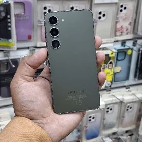 Samsung S23