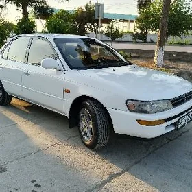 Toyota Corolla 1992