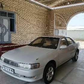Toyota Cresta 1993