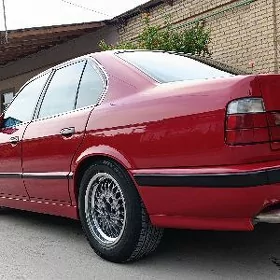 BMW E34 1989