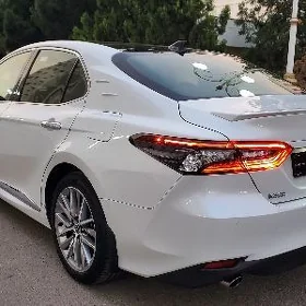 Toyota Camry 2023