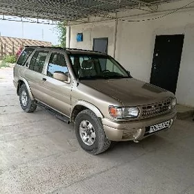 Nissan Pathfinder 1997