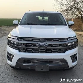 Ford Expedition 2022