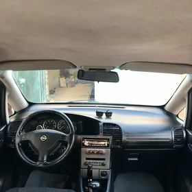 Opel Zafira 2004