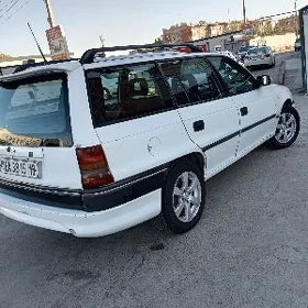 Opel Astra 1996