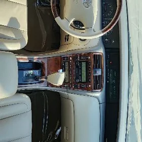 Toyota Avalon 2003