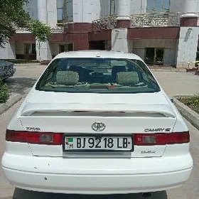 Toyota Camry 1998
