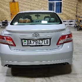 Toyota Camry 2011