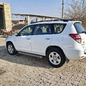Toyota RAV4 2012