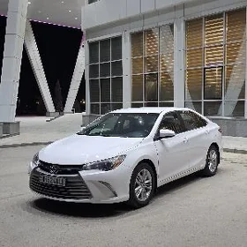 Toyota Camry 2015