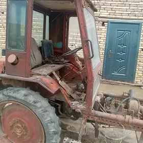 MTZ T-28 1982