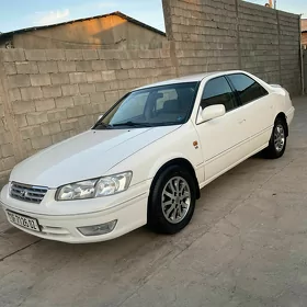 Toyota Camry 1998