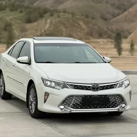 Toyota Camry 2017