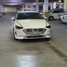 Hyundai Sonata 2021