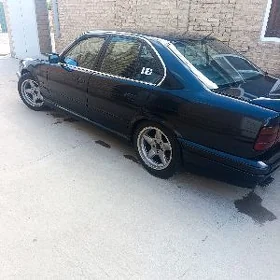 BMW 525 1992