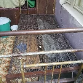 кровать