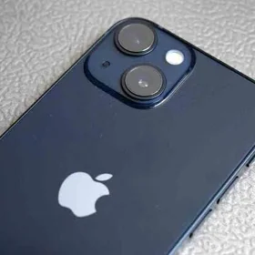 iPhone 13 mini