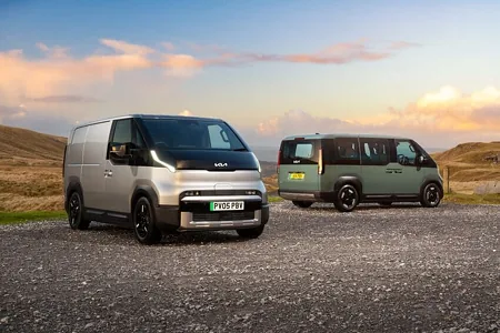 5 orunlyk Kia PV5 Passenger öndürijiniň garaşanyndan has meşhur bolup çykdy
